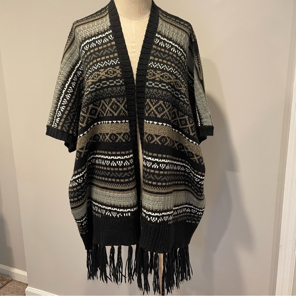 Karen Kane striped pattern open front poncho cardigan size S